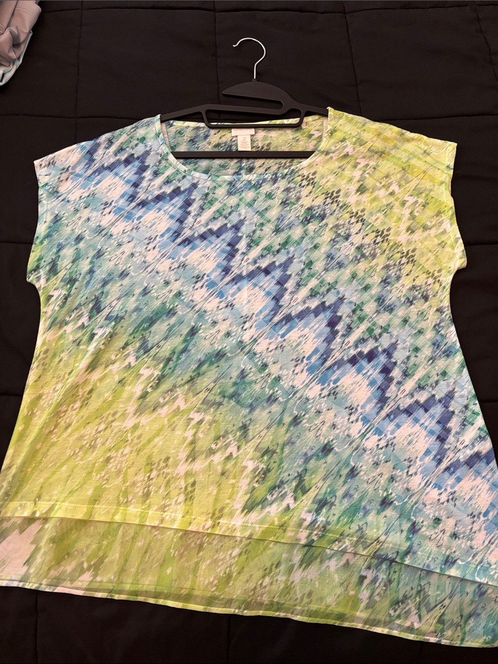 Chico'sWomen's Asymmetrical Tribal Sleeveless Blouse Like New - Picture 8 of 9